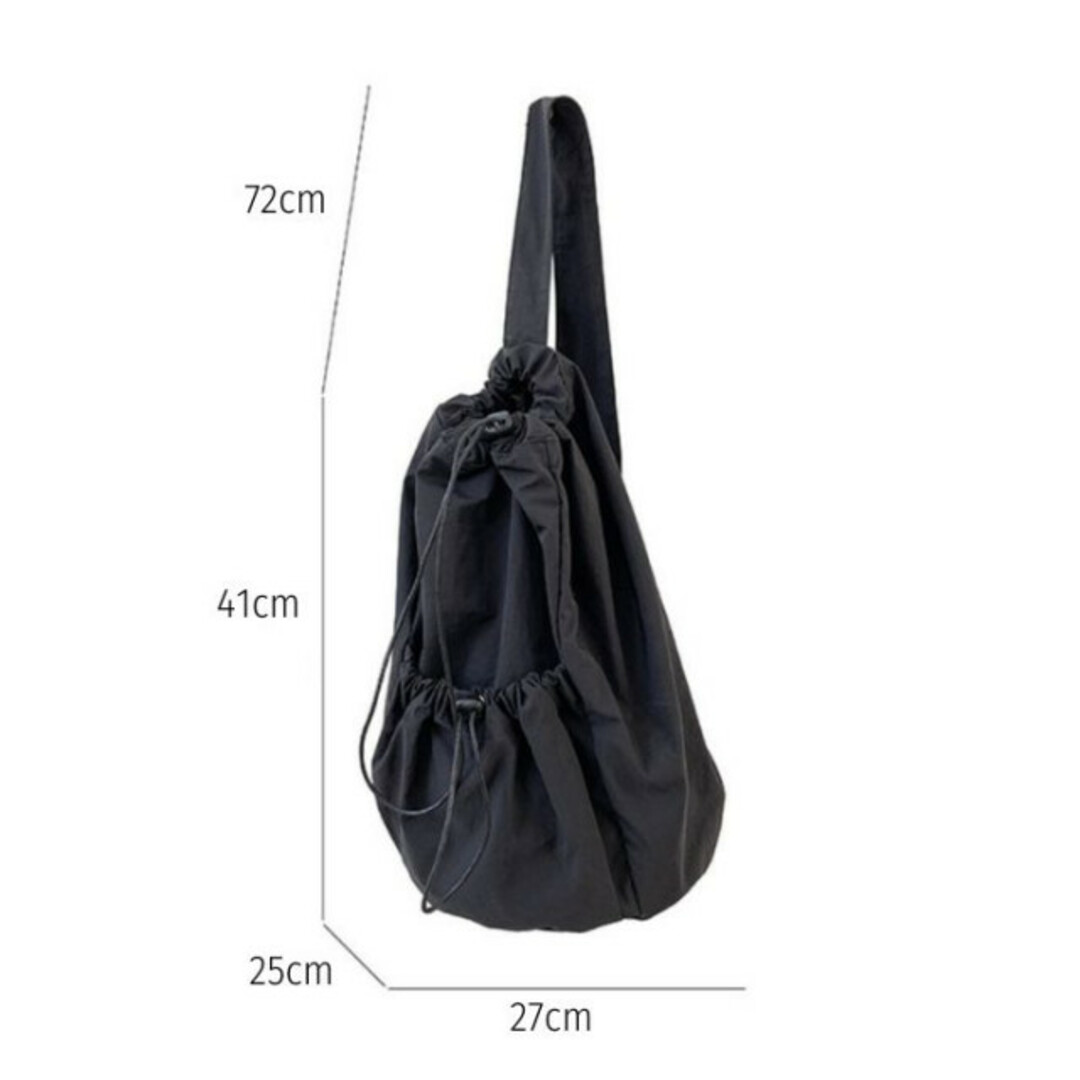 ワンショルダー バックパック ブラック マット 新品未使用 レディース メンズ レディースのバッグ(ショルダーバッグ)の商品写真