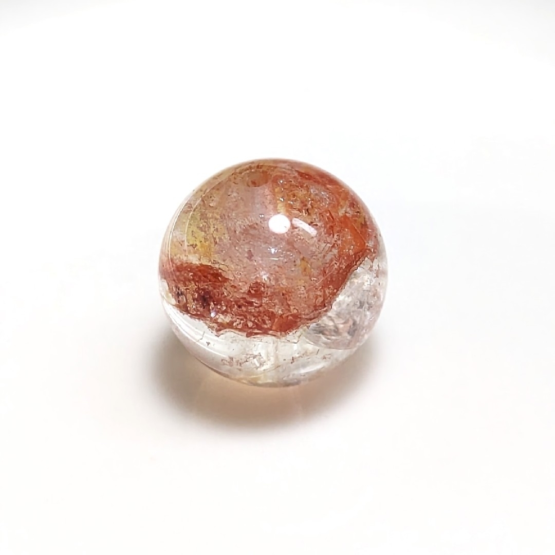 天然石　ライモナイトインクォーツ　ビーズ×３玉 ハンドメイドの素材/材料(各種パーツ)の商品写真