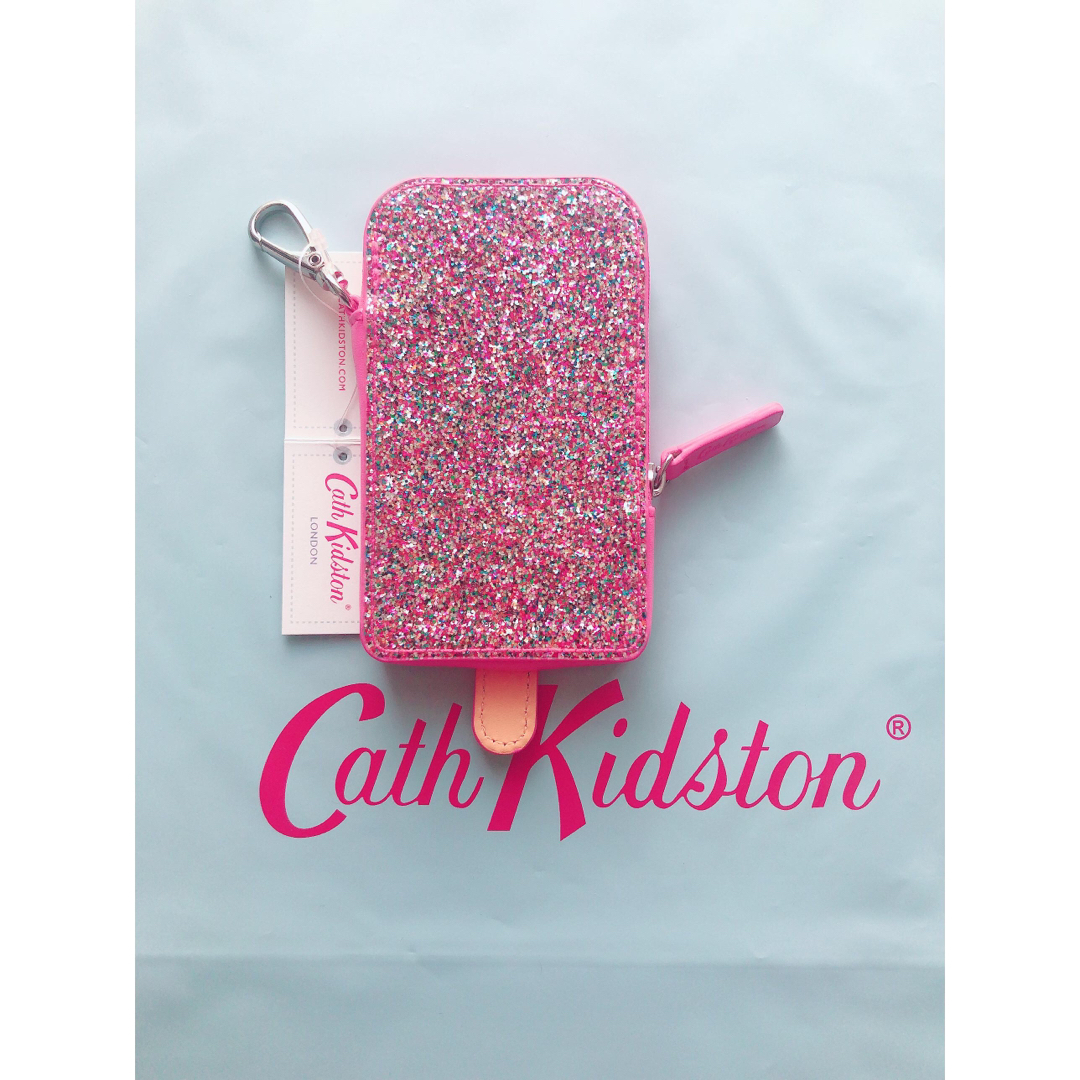 Cath Kidston(キャスキッドソン)の【新品未使用】キャスキッドソン アイスクリーム コインケース ポーチ レディースのファッション小物(コインケース)の商品写真