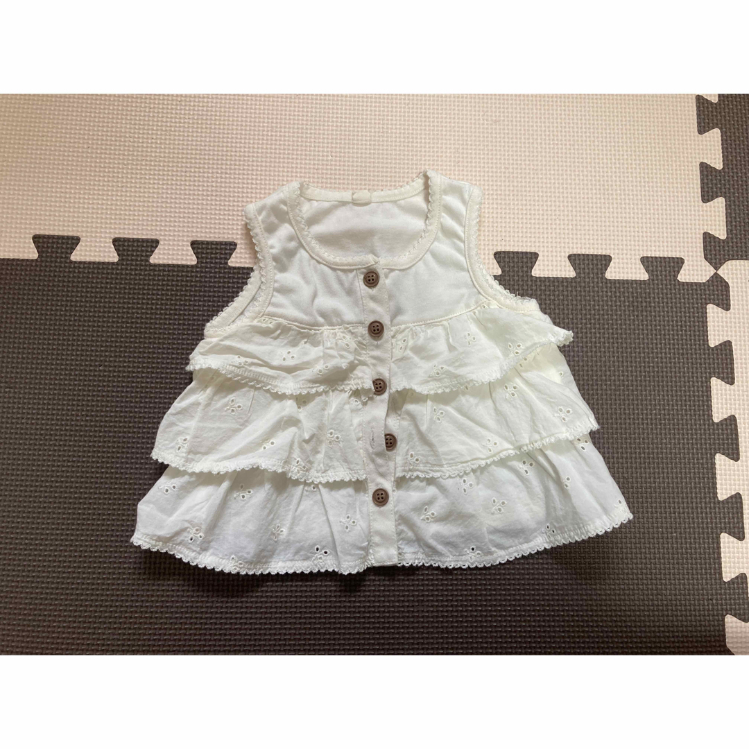 ☆ノースリーブ！80㌢☆ キッズ/ベビー/マタニティのベビー服(~85cm)(タンクトップ/キャミソール)の商品写真