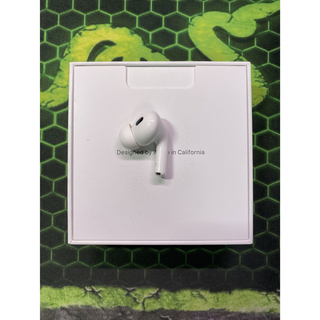 アップル(Apple)のApple AirPods  Pro 第2世代　右側　右耳lightning充電(ヘッドフォン/イヤフォン)