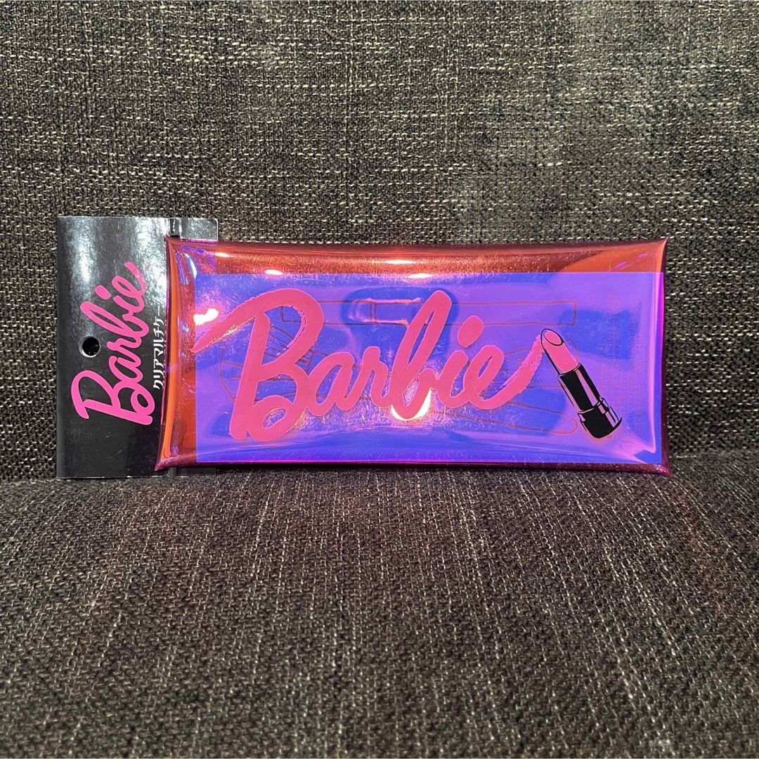 新品タグ付き！Barbie クリア ペンケース ポーチ インテリア/住まい/日用品の文房具(ペンケース/筆箱)の商品写真