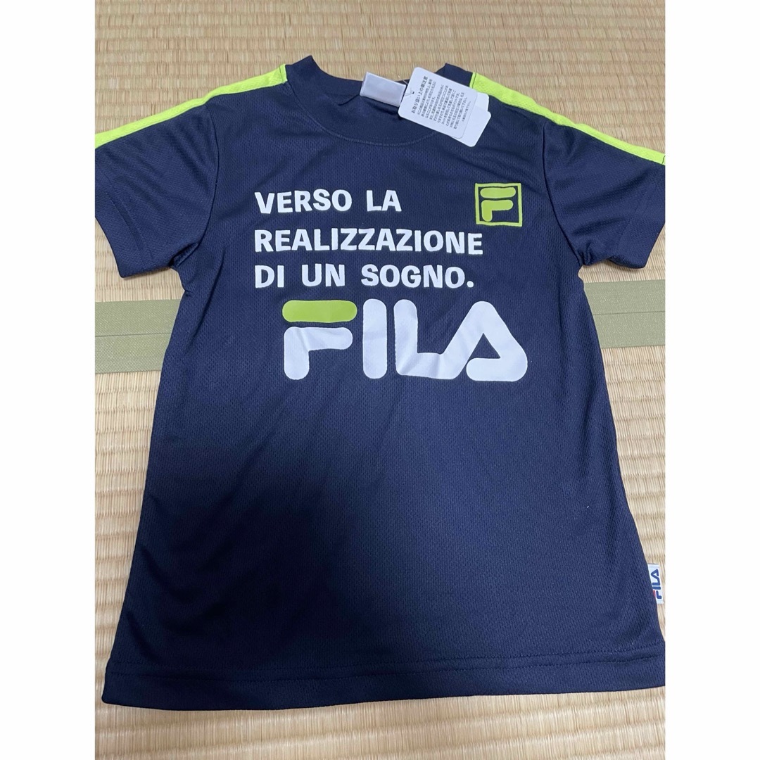 FILA(フィラ)のFILA Tシャツ　半袖　130 キッズ/ベビー/マタニティのキッズ服男の子用(90cm~)(Tシャツ/カットソー)の商品写真