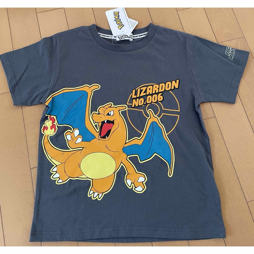 ポケモン(ポケモン)のポケモン リザードン Tシャツ 140 キッズ/ベビー/マタニティのキッズ服男の子用(90cm~)(Tシャツ/カットソー)の商品写真