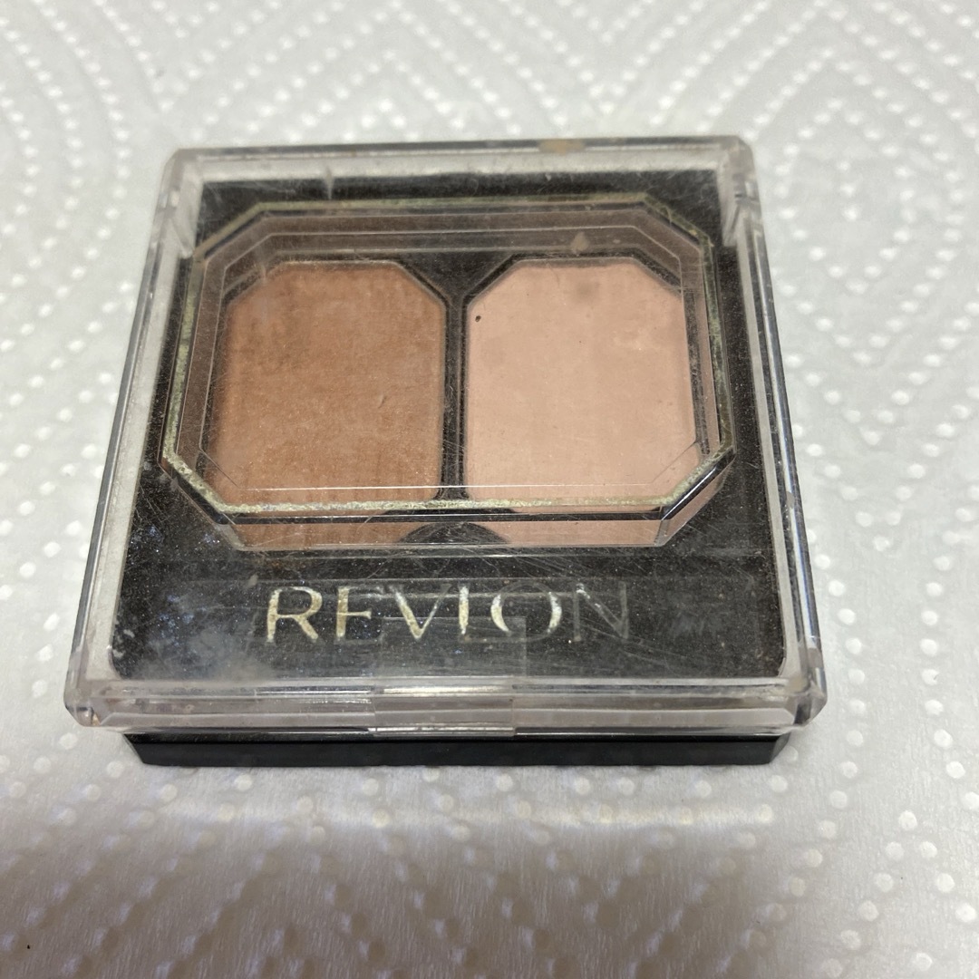 REVLON(レブロン)の★レブロン★アイシャドウ コスメ/美容のベースメイク/化粧品(アイシャドウ)の商品写真