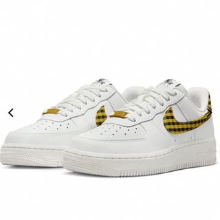 ナイキ(NIKE)のNIKE  WMNS AIR FORCE 1 07 23.5 チェック(スニーカー)