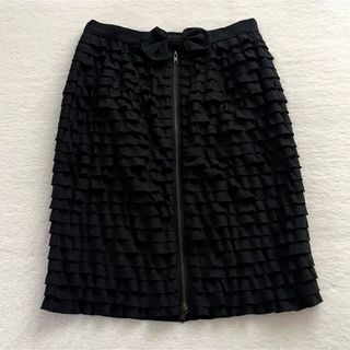 ランバンコレクション(LANVIN COLLECTION)のランバンコレクション ひざ丈 スカート フリル ドット(ひざ丈スカート)