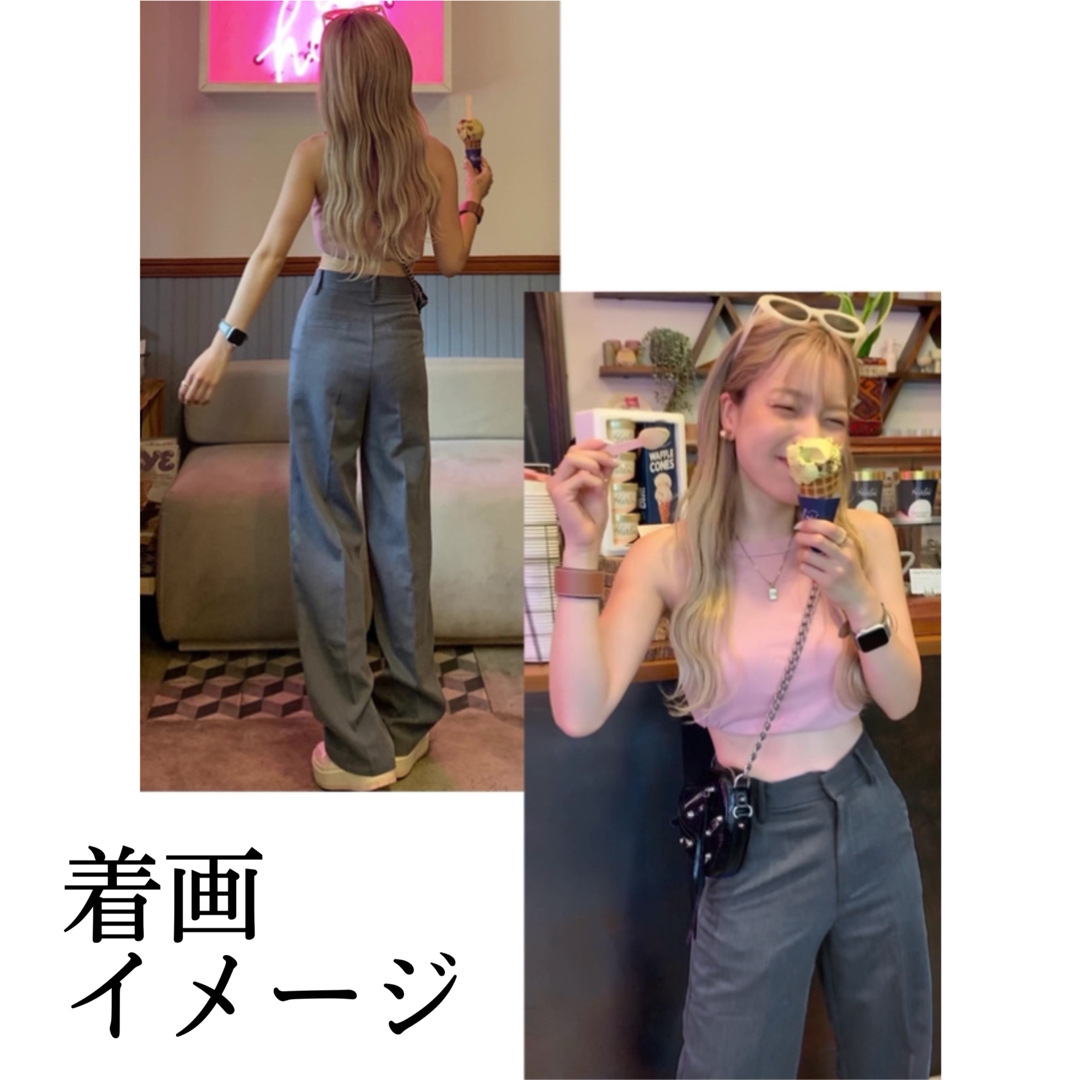 【新品未着用】センタープレスストレートパンツ ワイドパンツ レディースのパンツ(カジュアルパンツ)の商品写真