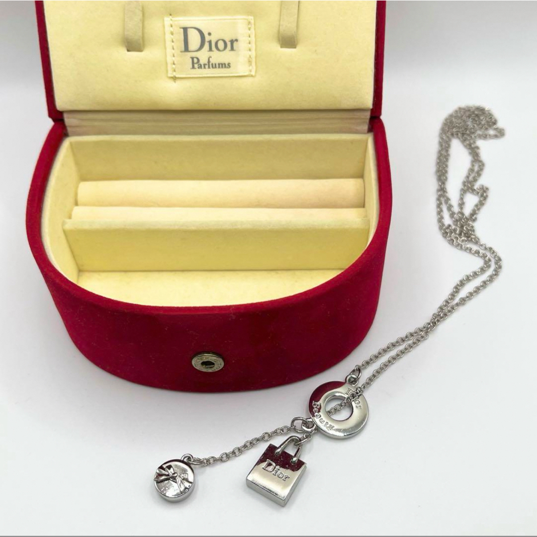 Christian Dior(クリスチャンディオール)のChristianDiorネックレス＆アクセサリーBOX シルバー　 レディースのアクセサリー(ネックレス)の商品写真
