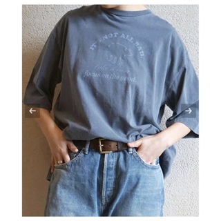 ジャーナルスタンダード(JOURNAL STANDARD)のjournal standard luxe オーバーダイプリントT⭐️ネイビー(Tシャツ(半袖/袖なし))