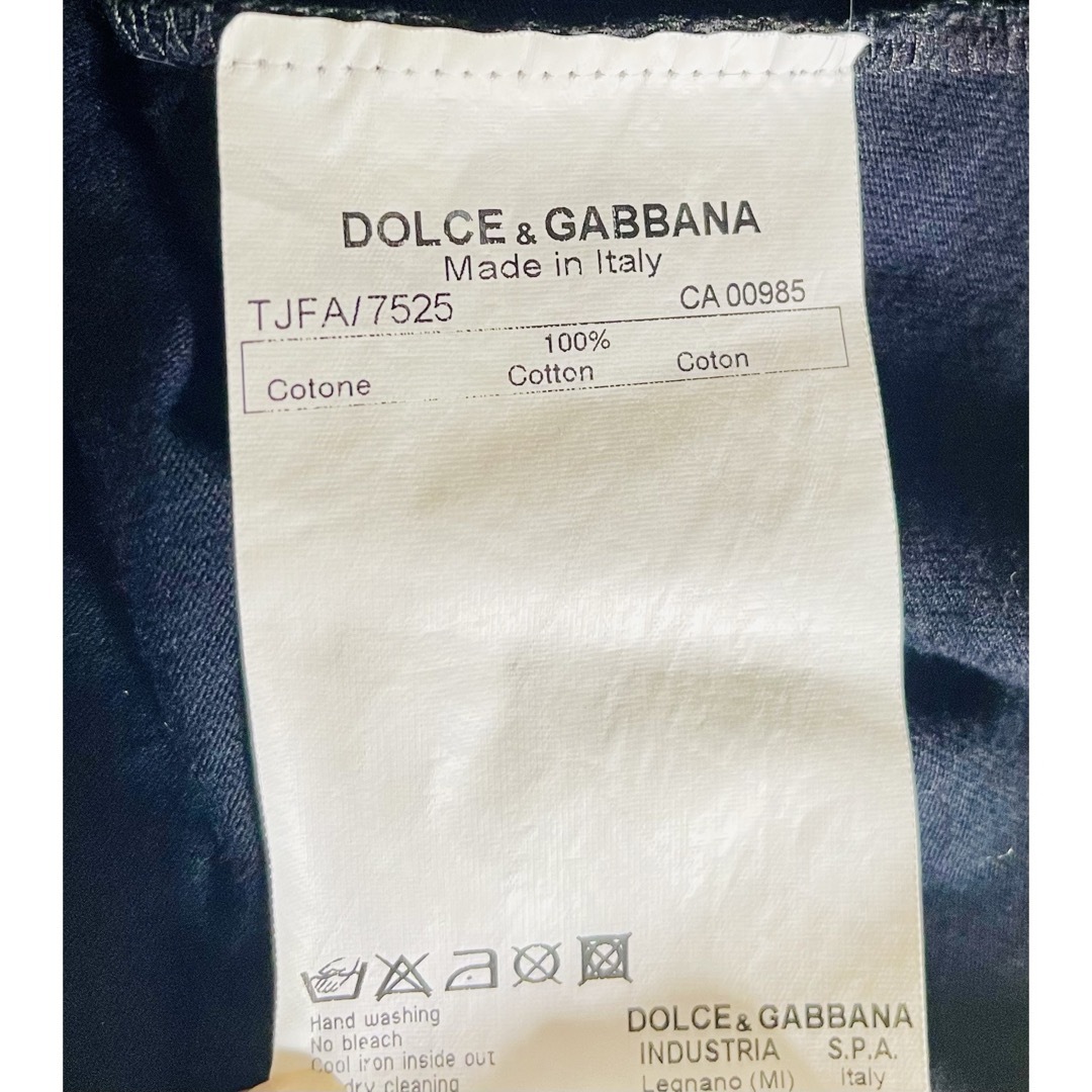 DOLCE&GABBANA(ドルチェアンドガッバーナ)の正規品ドルチェ&ガッバーナ カットソー 40 スパンコール　ビーズ レディースのトップス(カットソー(半袖/袖なし))の商品写真