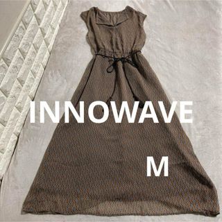 イノウェーブ(innowave)の新品タグ付☆INNOWAVE ノースリーブワンピース 総柄　M(ロングワンピース/マキシワンピース)