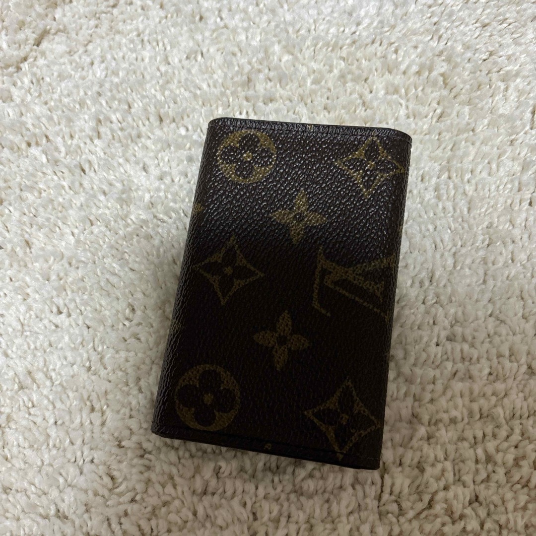 LOUIS VUITTON(ルイヴィトン)のLOUIS VUITTON レディースのファッション小物(キーケース)の商品写真