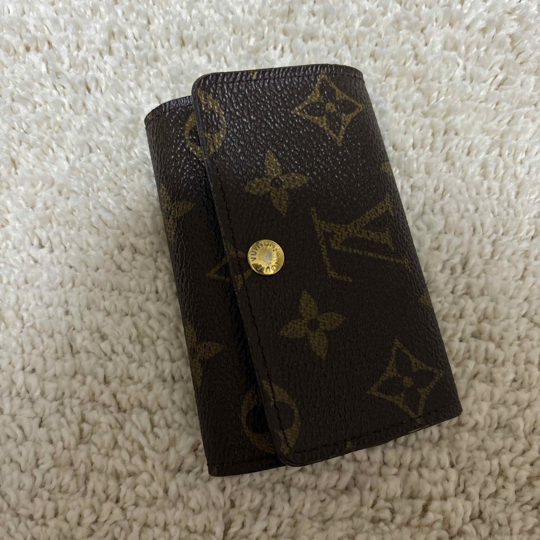 LOUIS VUITTON(ルイヴィトン)のLOUIS VUITTON レディースのファッション小物(キーケース)の商品写真