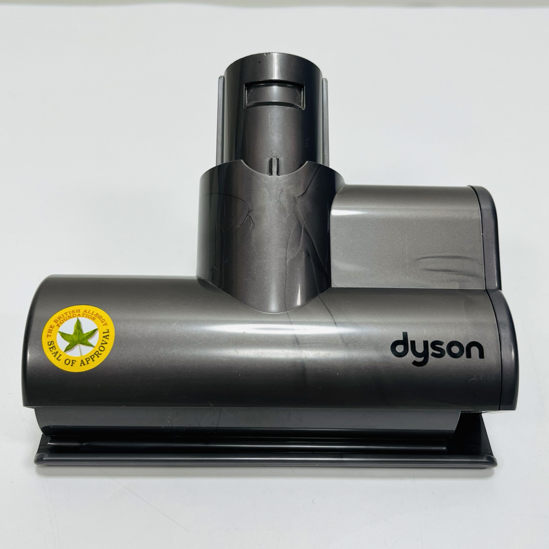 Dyson(ダイソン)のダイソン ミニモーターヘッド 62748とコンビネーションノズル スマホ/家電/カメラの生活家電(掃除機)の商品写真