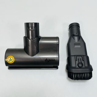 ダイソン(Dyson)のダイソン ミニモーターヘッド 62748とコンビネーションノズル(掃除機)