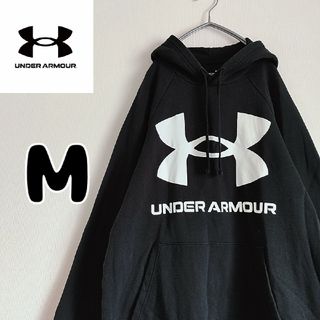 アンダーアーマー(UNDER ARMOUR)のアンダーアーマー　スウェット　プルオーバー　パーカー　黒　Mサイズ　古着(パーカー)