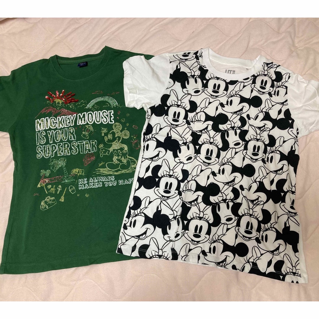 美品　ディズニー　Tシャツ　2枚　まとめ売り レディースのトップス(Tシャツ(半袖/袖なし))の商品写真