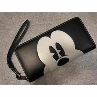 コーチ(COACH)のCOACH  ミッキー　ディズニー　コラボ　長財布　レザー　未使用品(財布)