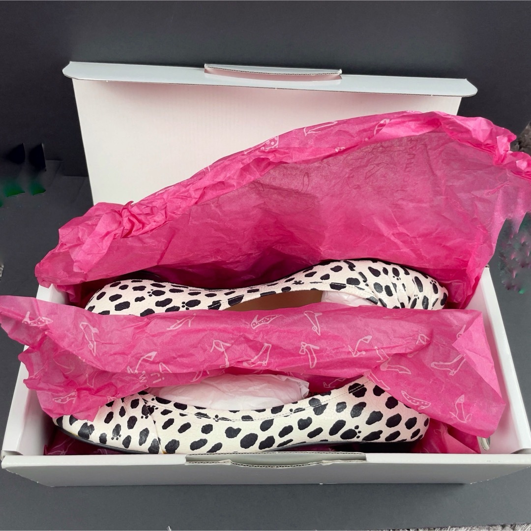 TSUMORI CHISATO(ツモリチサト)の【新品！箱付】ツモリチサト フラットシューズ キャット 猫 バイカラー 24cm レディースの靴/シューズ(バレエシューズ)の商品写真
