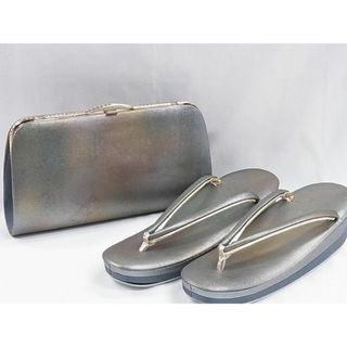 平和屋1■和装小物　バッグ・草履セット　草履サイズ：Ｍ　逸品　未使用　CAAA9388ev(和装小物)