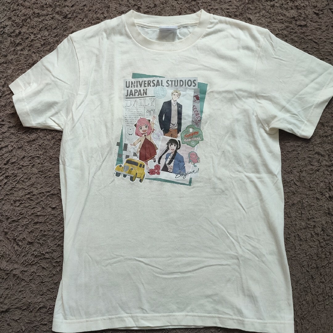 アニバーサリースタジオ　スパイファミリー　半袖Tシャツ メンズのトップス(Tシャツ/カットソー(半袖/袖なし))の商品写真