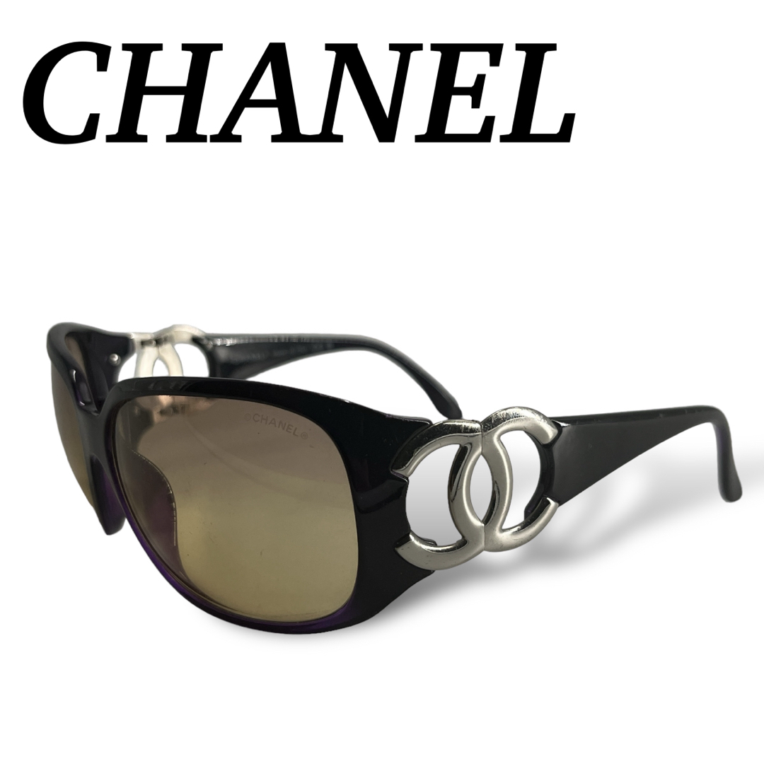 CHANEL(シャネル)のシャネル　サングラス　ココマーク　ビッグロゴ　ブラック　パープル　レディース レディースのファッション小物(サングラス/メガネ)の商品写真