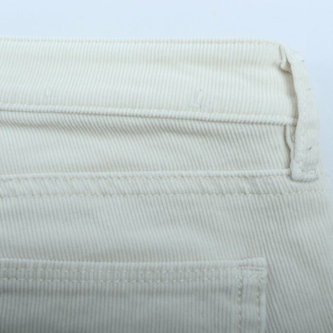 UNIQLO(ユニクロ)のユニクロ パンツ コーデュロイ テーパード スキニー レディース 28(71cm)サイズ ホワイト UNIQLO レディースのパンツ(その他)の商品写真