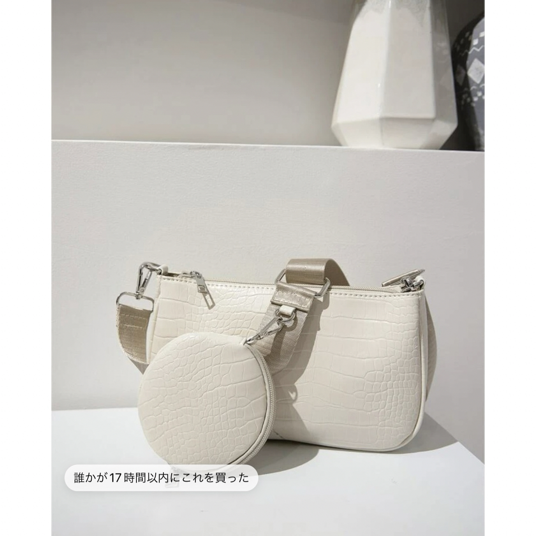 SHEIN(シーイン)のショルダーバッグ　白 レディースのバッグ(ショルダーバッグ)の商品写真