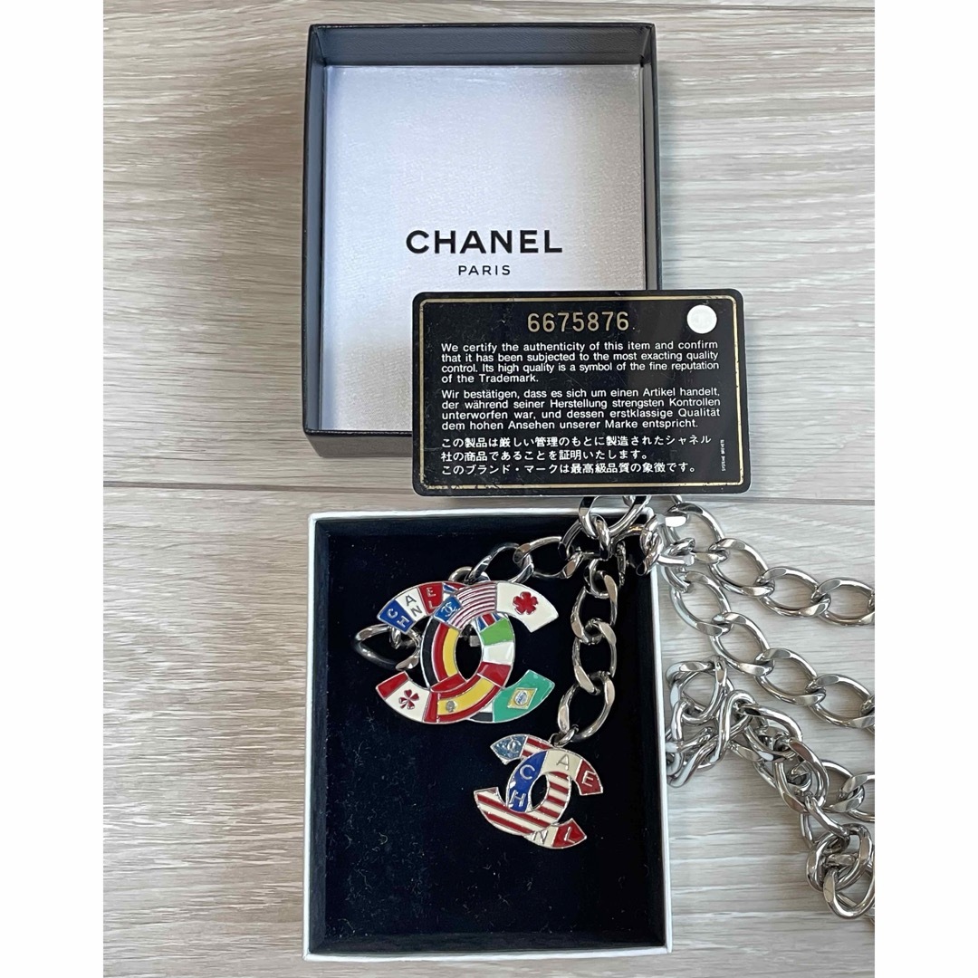 CHANEL(シャネル)の【美品 ケース付き】国旗 2005年A チェーンベルト レディースのファッション小物(ベルト)の商品写真