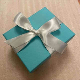 ティファニー(Tiffany & Co.)のティファニー ネックレスケース ピアスケース用 外箱（空箱） リボン(その他)