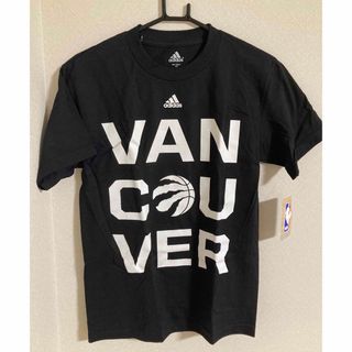 アディダス(adidas)の☆新品！メンズadidasTシャツ☆(Tシャツ/カットソー(半袖/袖なし))