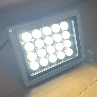 LED投光器　AC100V　20W　明るさ自動点灯(その他)