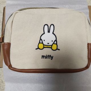 ミッフィー(miffy)のInRed 3月号特別付録(ポーチ)