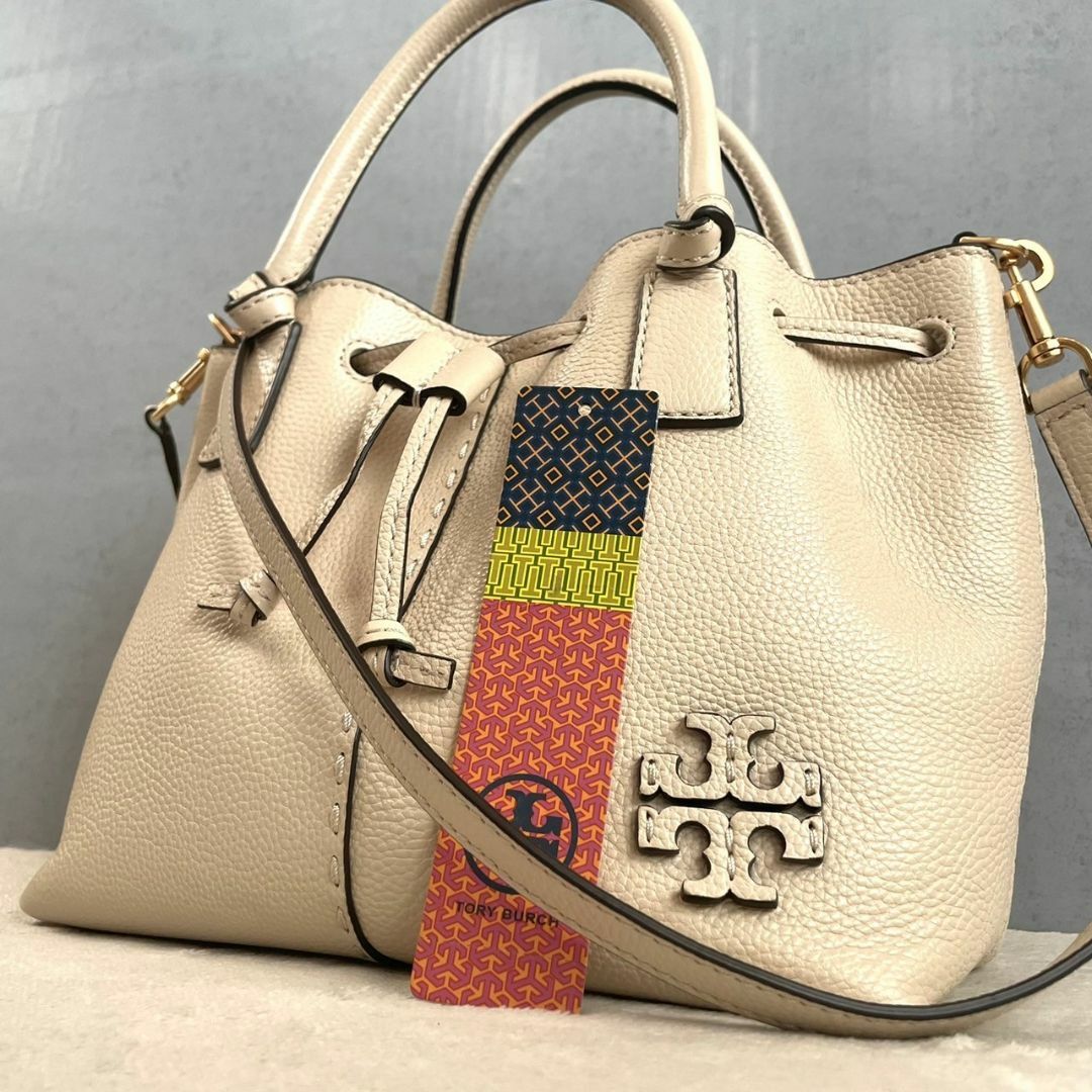 Tory Burch(トリーバーチ)の【美品】 トリーバーチ 2way マックグロー ドローストリング 巾着 自立 レディースのバッグ(トートバッグ)の商品写真