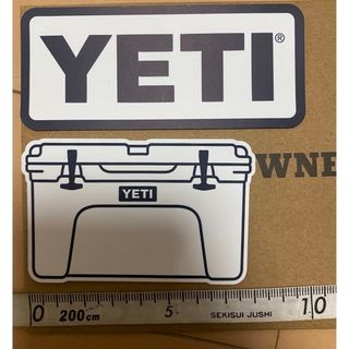 イエティ(YETI)のYETI ステッカー2枚セット(テント/タープ)