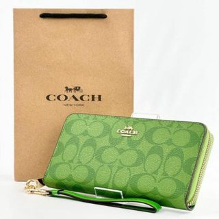 COACH - 新品 COACH アウトレット コーチ レディース ラウンドジップ 長財布 緑