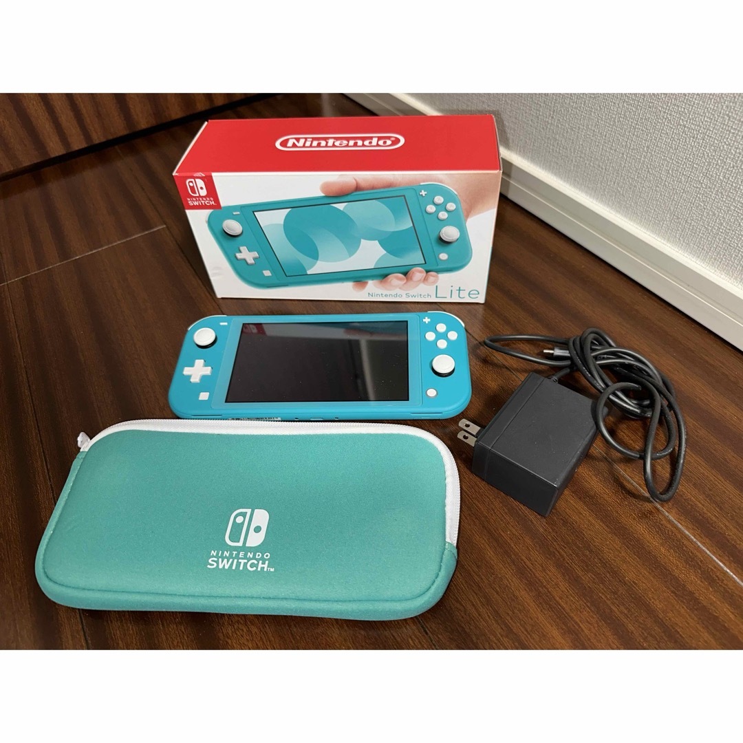 Nintendo Switch(ニンテンドースイッチ)のNintendo Switch Lite ターコイズ　本体　中古 エンタメ/ホビーのゲームソフト/ゲーム機本体(携帯用ゲーム機本体)の商品写真