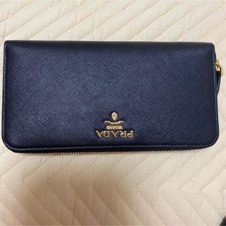 PRADA(財布)