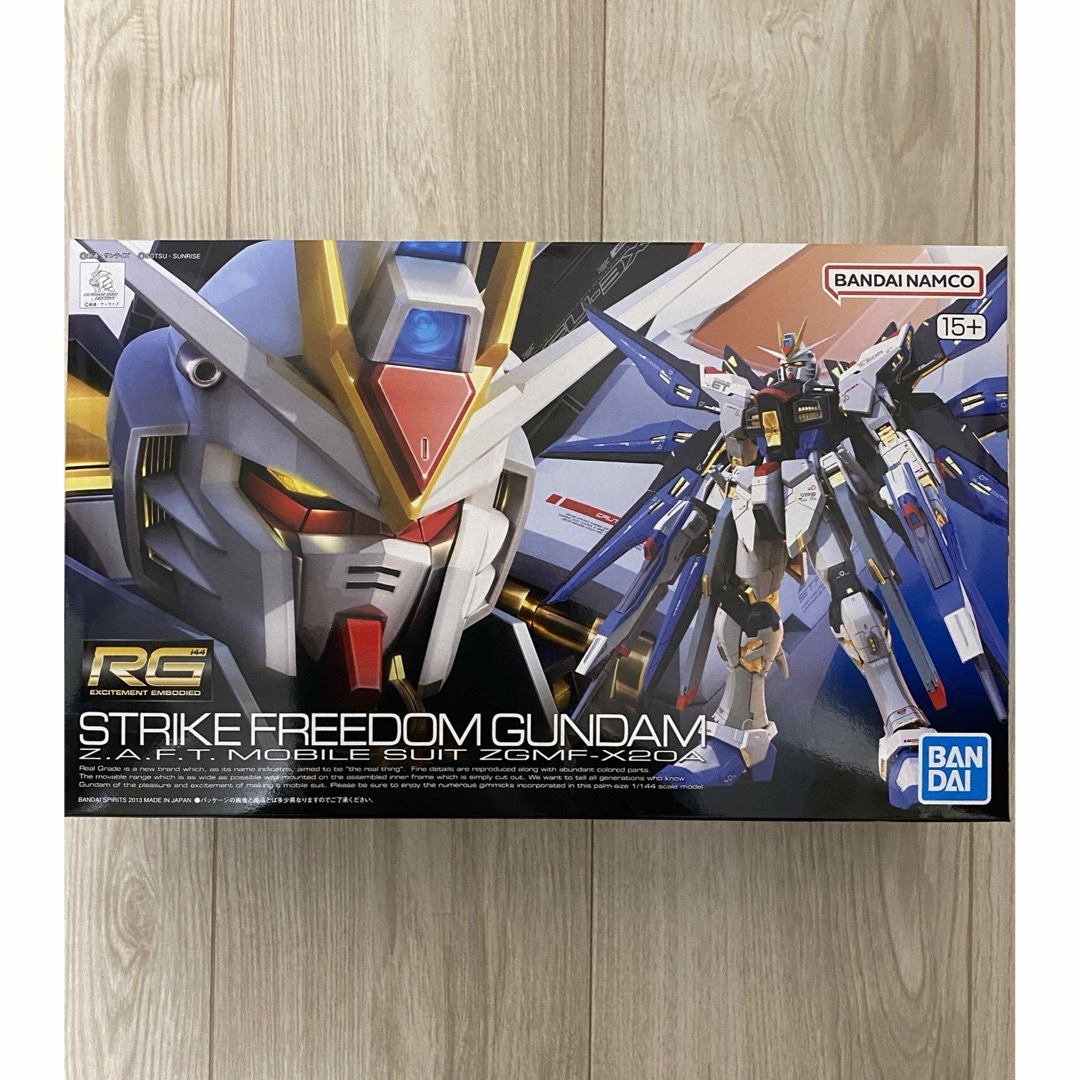 BANDAI(バンダイ)のRG ストライクフリーダムガンダム 未組立 SEED DESTINY ガンプラ エンタメ/ホビーのおもちゃ/ぬいぐるみ(模型/プラモデル)の商品写真