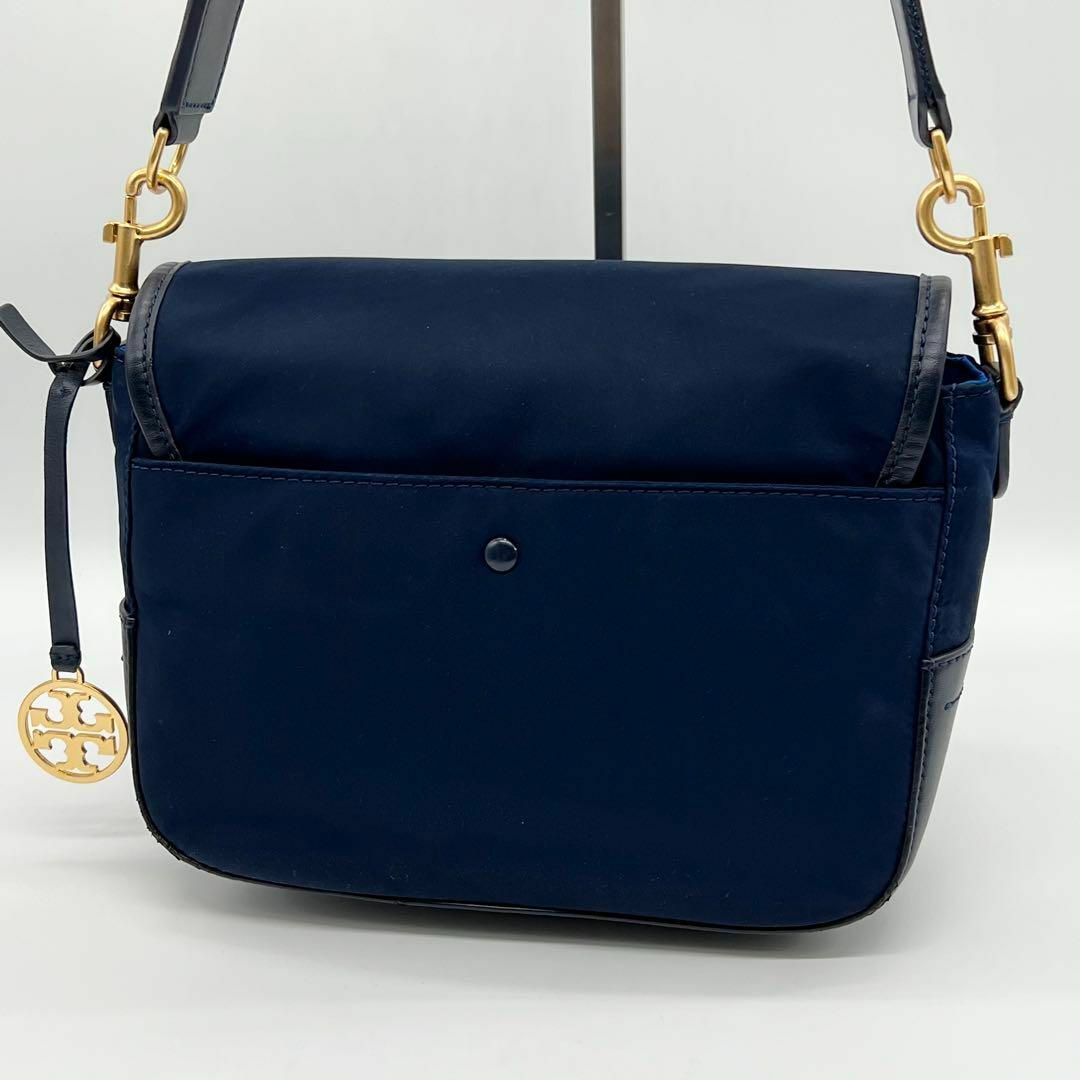 Tory Burch(トリーバーチ)の✨美品✨ToryBurch PIPER ショルダーバッグ ナイロン ネイビー レディースのバッグ(ショルダーバッグ)の商品写真