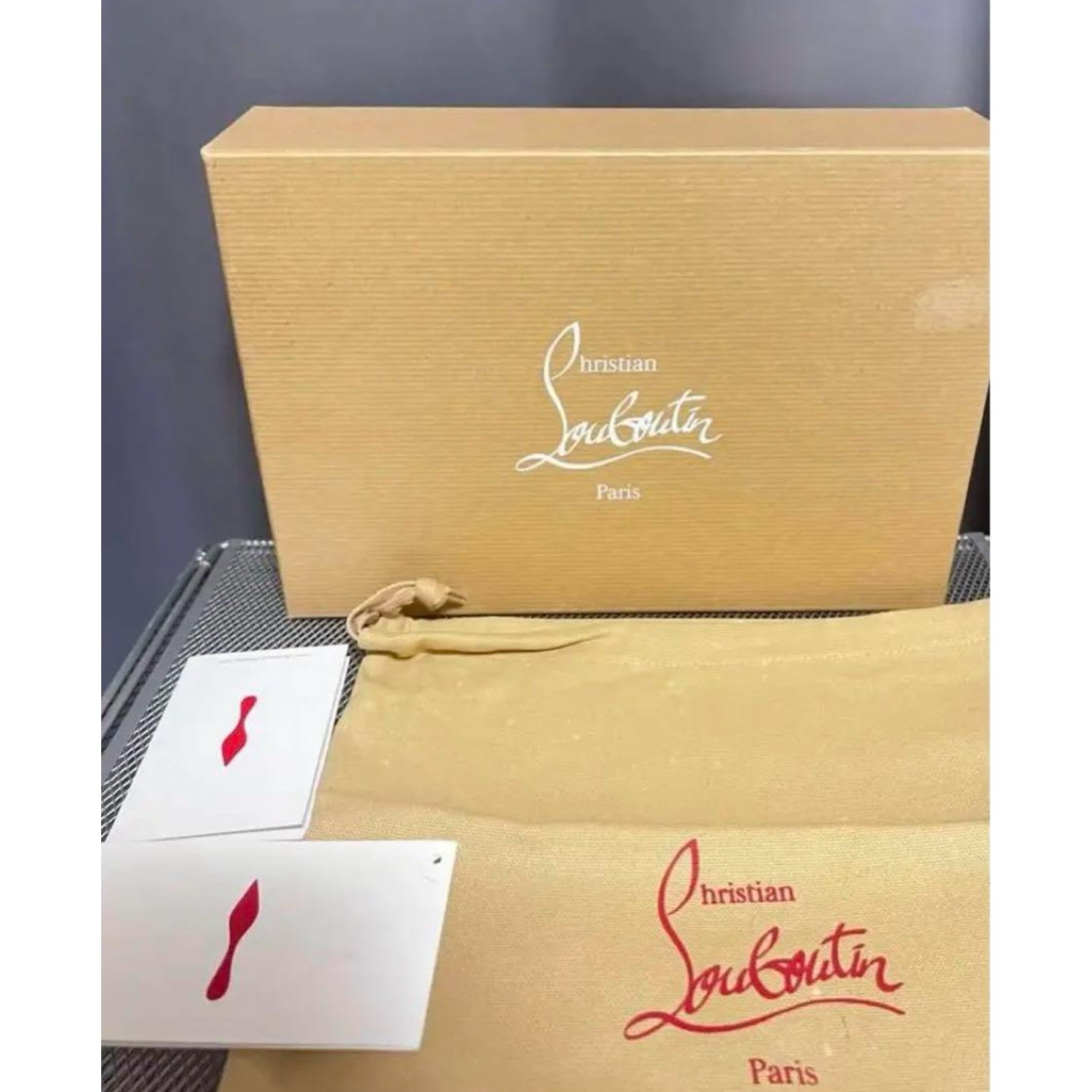 Christian Louboutin(クリスチャンルブタン)のChristian Louboutin ショルダーバッグ レディースのバッグ(ショルダーバッグ)の商品写真