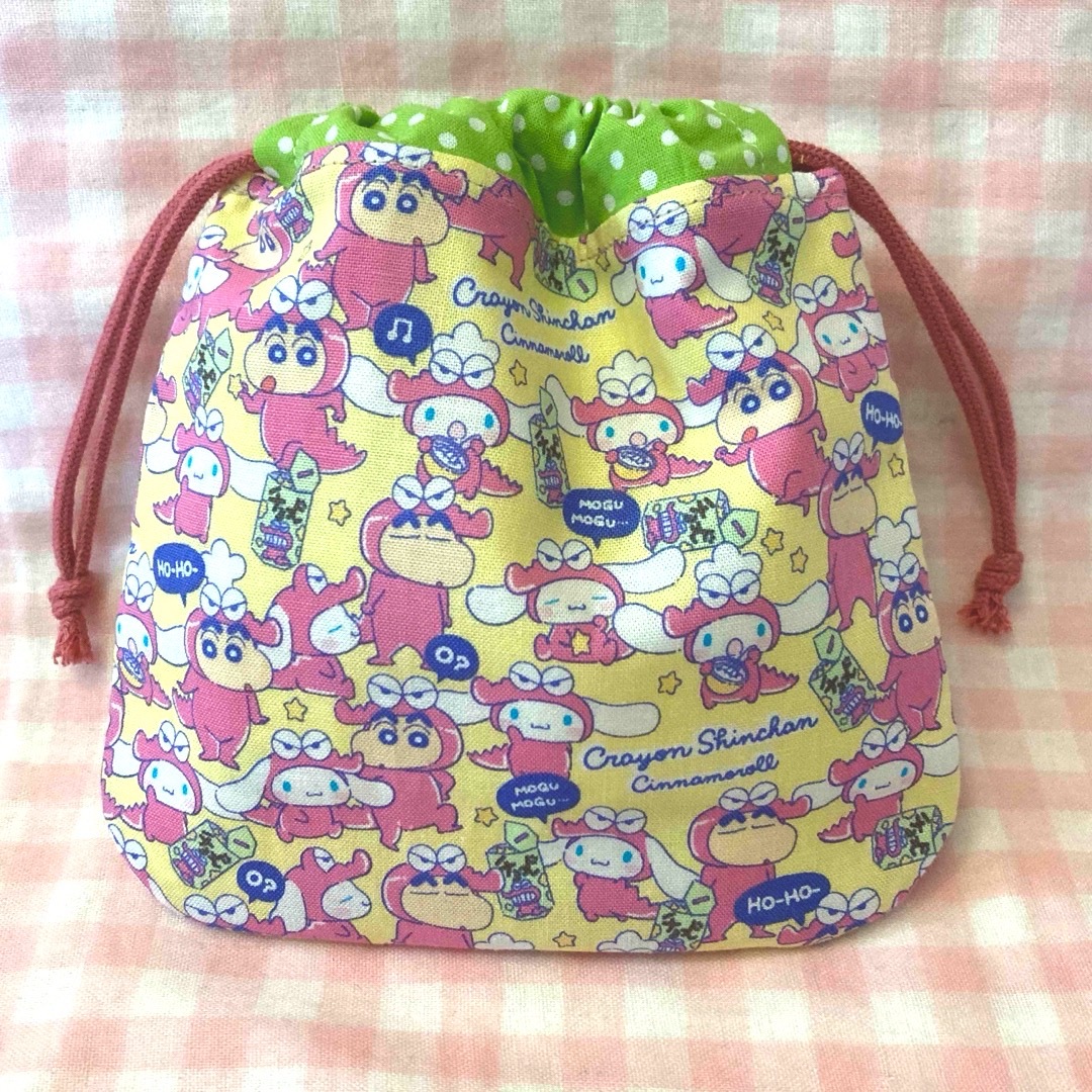 クレヨンしんちゃん&シナモン☆ハンドメイド☆巾着☆ ハンドメイドのファッション小物(その他)の商品写真