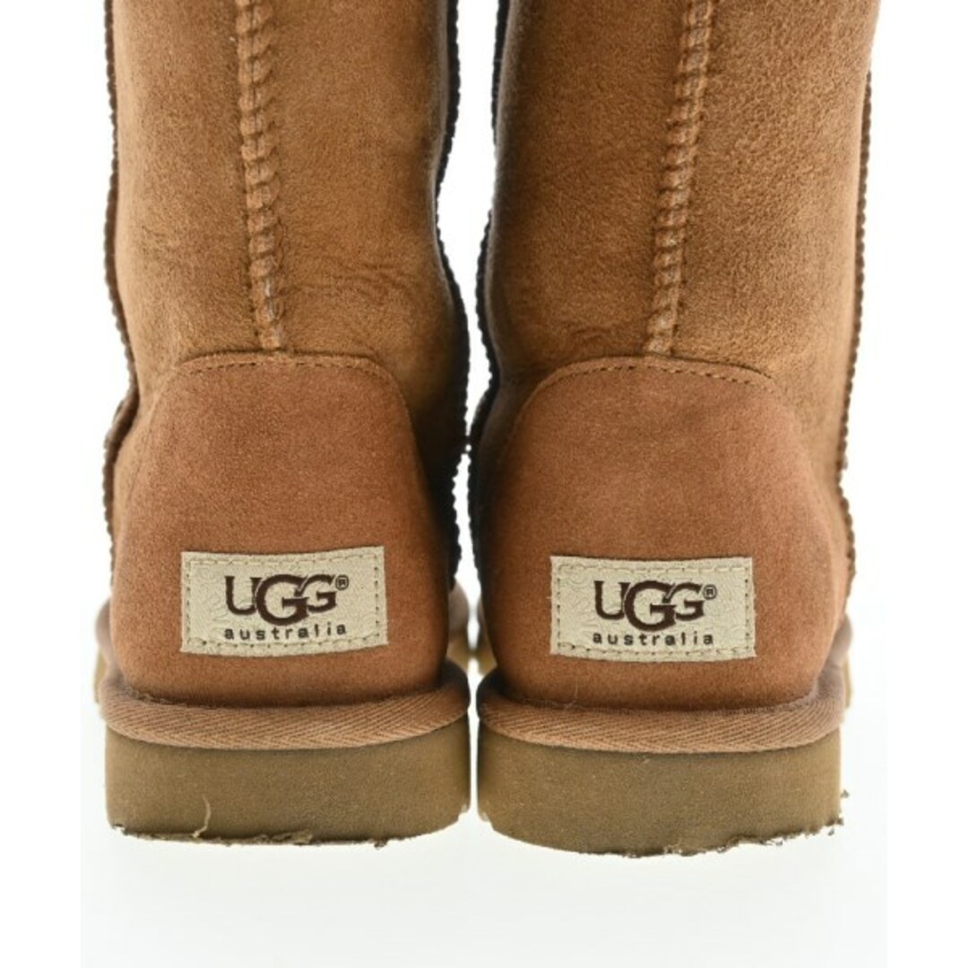 UGG AUSTRALIA(アグオーストラリア)のUGG australia アグオーストラリア ブーツ 24cm ベージュ 【古着】【中古】 レディースの靴/シューズ(ブーツ)の商品写真