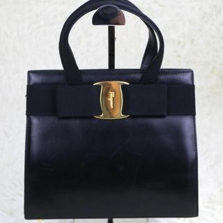 サルヴァトーレフェラガモ(Salvatore Ferragamo)のサルヴァトーレフェラガモ　ハンドバッグ　ヴァラリボン　フォーマルバッグ(ハンドバッグ)