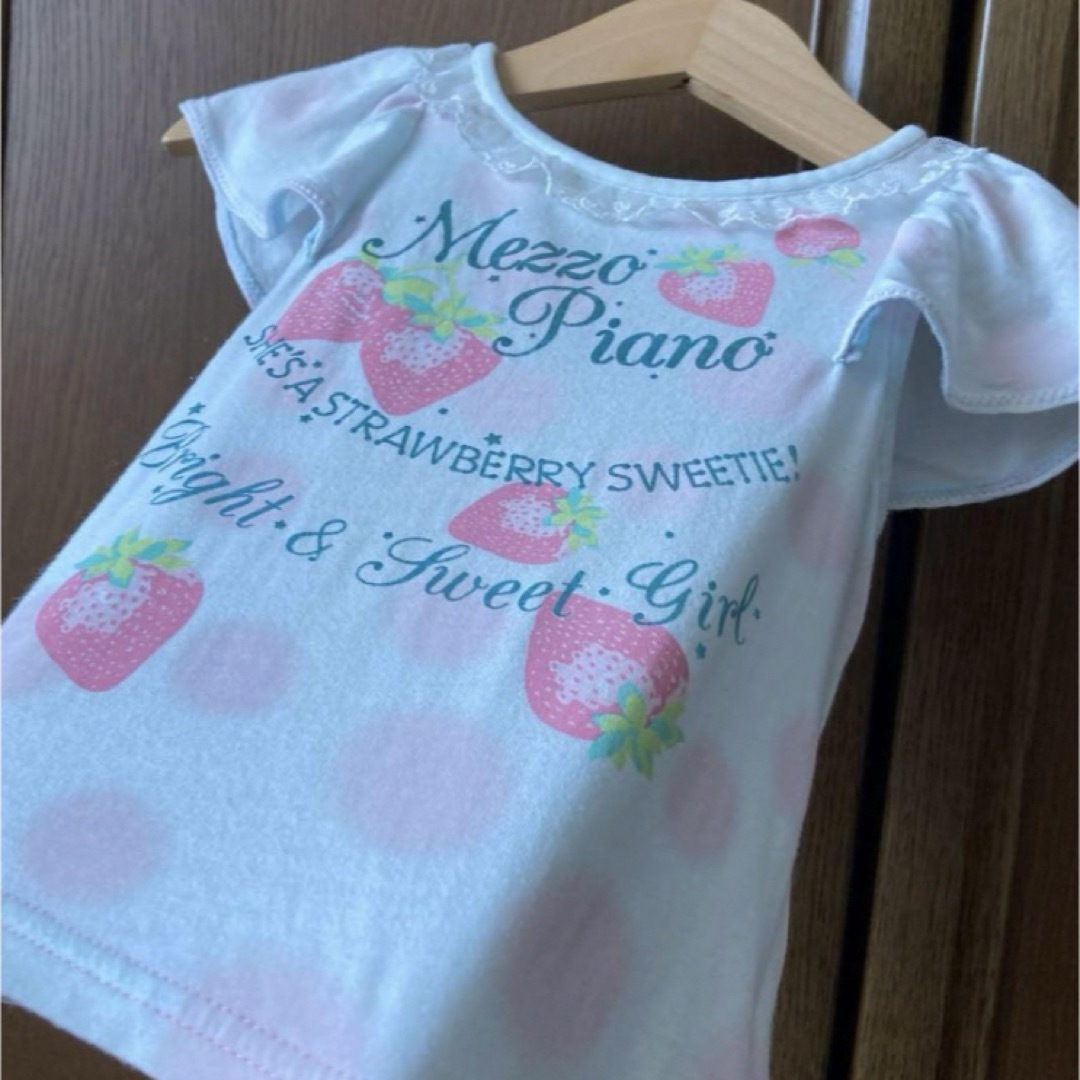 mezzo piano(メゾピアノ)のメゾピアノ　袖フリル　半袖　フレア　シャツ　水玉　いちご　ロゴ　夏　ミキハウス キッズ/ベビー/マタニティのベビー服(~85cm)(Ｔシャツ)の商品写真