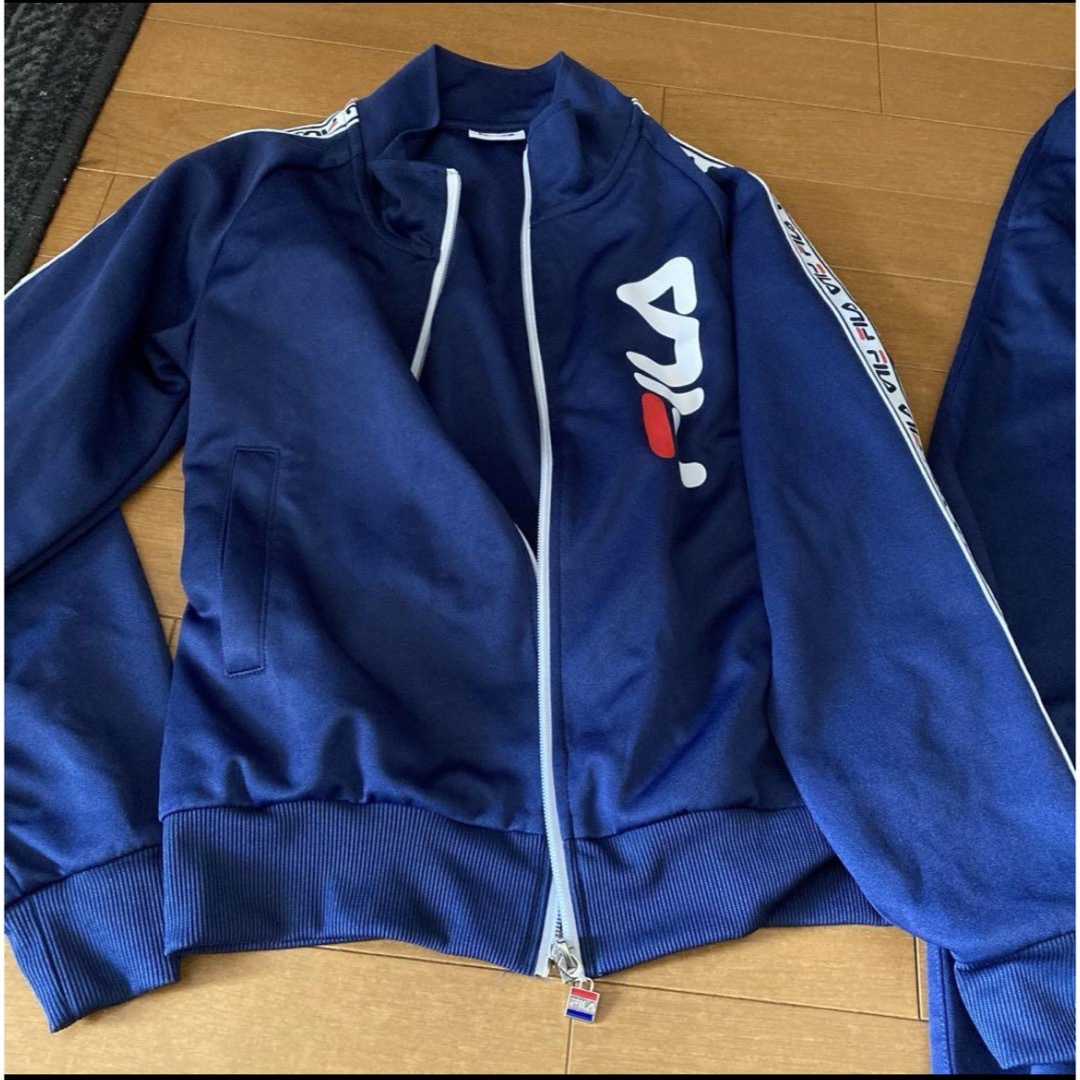 FILA(フィラ)の150cm 男の子 女の子 ジャージ フィラ 上下セット 長袖 長ズボン  キッズ/ベビー/マタニティのキッズ服男の子用(90cm~)(その他)の商品写真