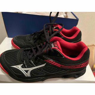 ミズノ(MIZUNO)のMizuno スニーカー未使用　24cm THUNDER BLADE(スニーカー)