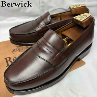 バーウィック(Berwick)の【美品】バーウィック 4456 コインローファー ハーフサドル シューツリー付属(ドレス/ビジネス)