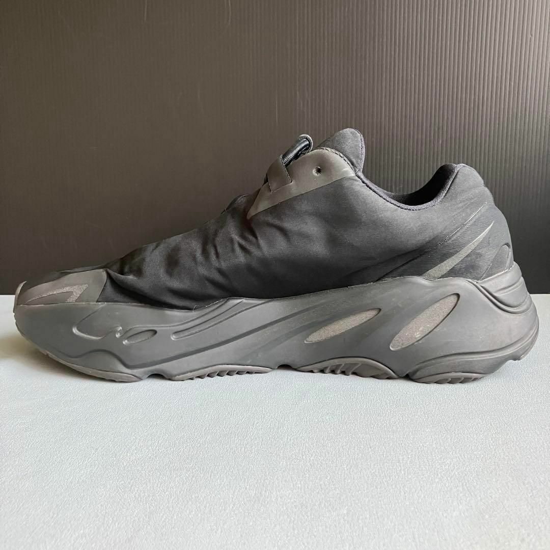 adidas(アディダス)のadidasYEEZY BOOST 700MNVNブラック27.5 美品 メンズの靴/シューズ(スニーカー)の商品写真